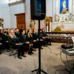 Chelys Odalys pone voz a la Navidad y a una misa conmemorativa en Gáldar oficiada por el Obispo