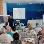 Reunión entre la Concejalía de Playas y personas usuarias de El Burrero en busca de mejoras