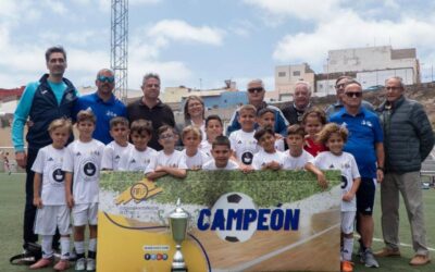 Una gran fiesta del fútbol base reúne a la cantera prebenjamín en El Carrizal