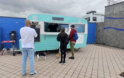 Positiva acogida al food truck instalado en El Burrero durante Semana Santa