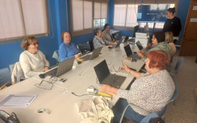 Talleres para acercar las nuevas tecnologías a las personas mayores