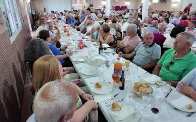 Tradicional almuerzo festivo de las personas mayores del municipio con motivo de las fiestas de San Pedro y San Pablo