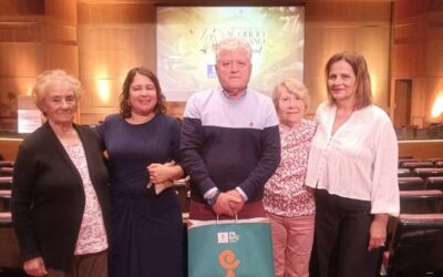 Coros y Danzas de Ingenio recibe un «Reconocimiento al Oficio Artesano Tradicional» por parte de la FEDAC