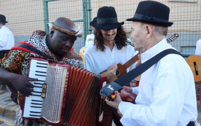La música y los bailes folclóricos de Venezuela, Lesoto y Canarias se asoman a Carrizal