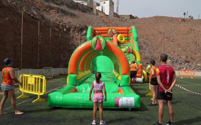 Gran circuito de diversión y deporte en equipo con la Family Jumping Race