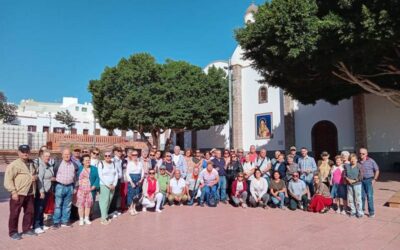 Personas mayores de Arucas realizan visitas culturales al casco de Ingenio