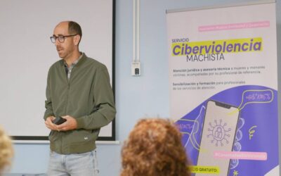 Profesionales de la Villa de Ingenio se forman para detectar y combatir la ciberviolencia machista