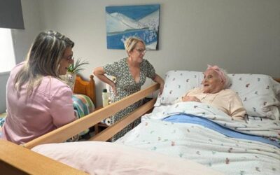 La vecina ingeniense María Jiménez celebra sus 100 años rodeada de su familia