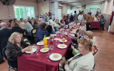 Convivencia y celebración para las personas mayores en honor a la Virgen de Candelaria