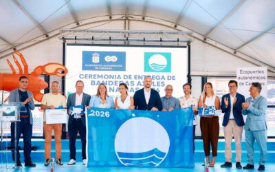 Ingenio recoge por noveno año consecutivo la Bandera Azul que ondeará este verano en la Playa del Burrero