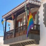 La bandera arcoíris ya ondea en la Villa de Ingenio