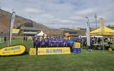 Las personas mayores de Ingenio destacan en el encuentro interinsular de fútbol caminando «Al Golpito»