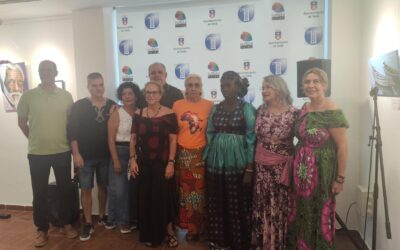 ‘África, la fuerza escondida’: 36 obras para apoyar la educación en Gambia